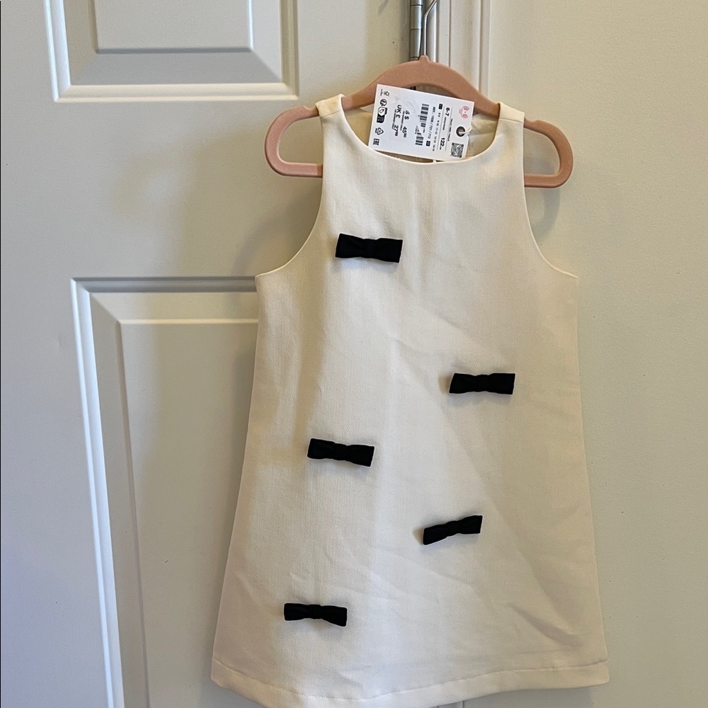 Zara Girls White Dress with Black Accents Childs 6-7 NWT